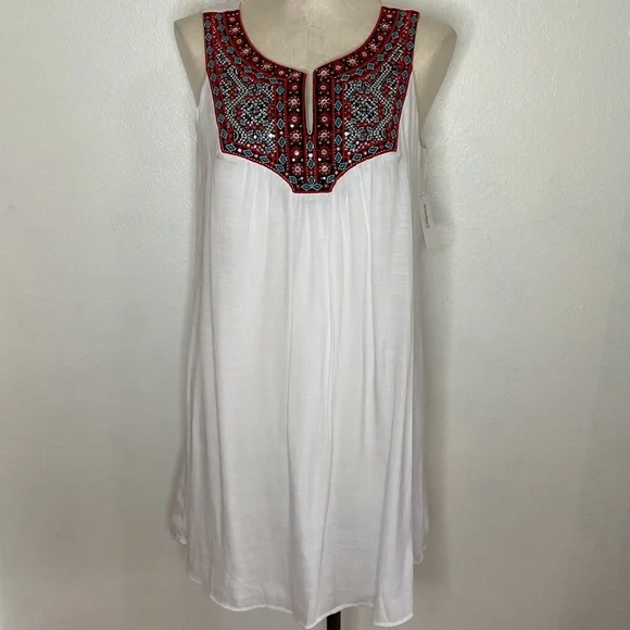 Westport Dresses | Westport White Beaded Gauzy Dress | Color: White | Size: S | Rosecreekcondo's Closet Westport Dresses | Westport White Beaded Gauzy Dress | Color: White | Size: S | Rosecreekcondo's Closet